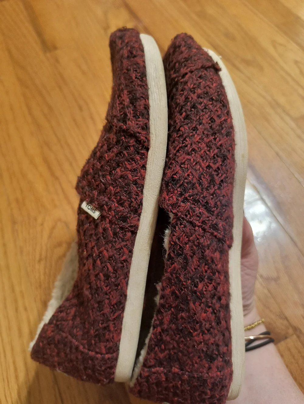 3/$10⭐ Toms Alpargatas Red And Black Fuzzy Slip On Shoes, Women's 6
